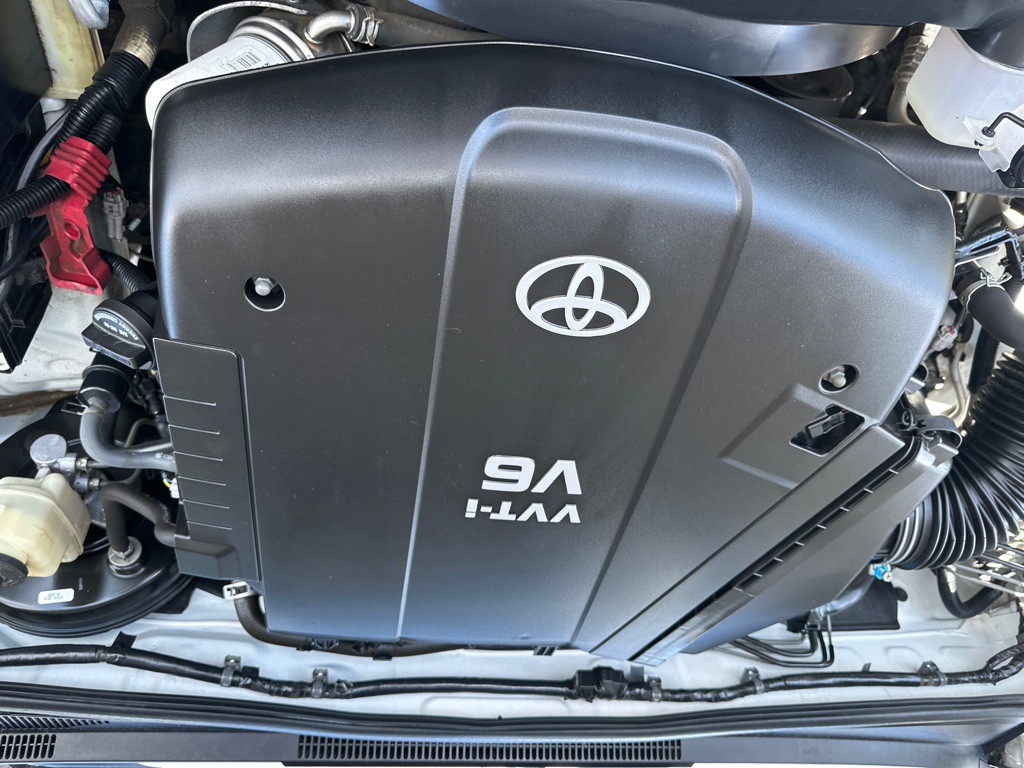 2014 Toyota Tacoma Image 18