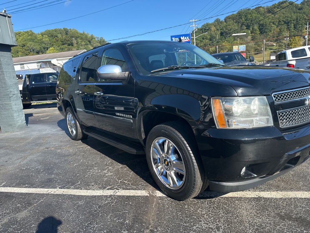 2009 Chevrolet Suburban Image 4