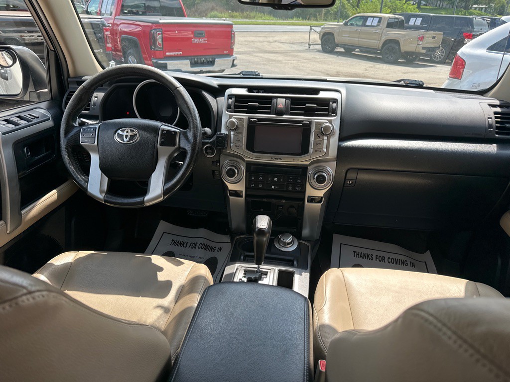 2013 Toyota 4Runner Image 14
