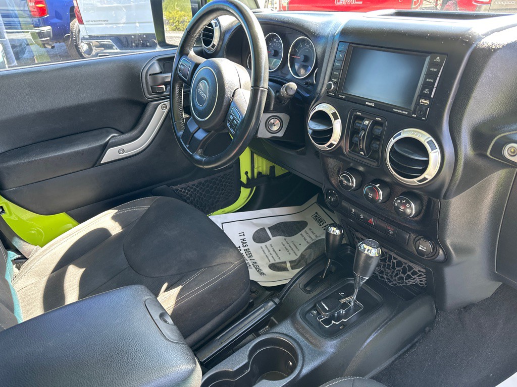 2017 Jeep Wrangler Unlimited Image 9