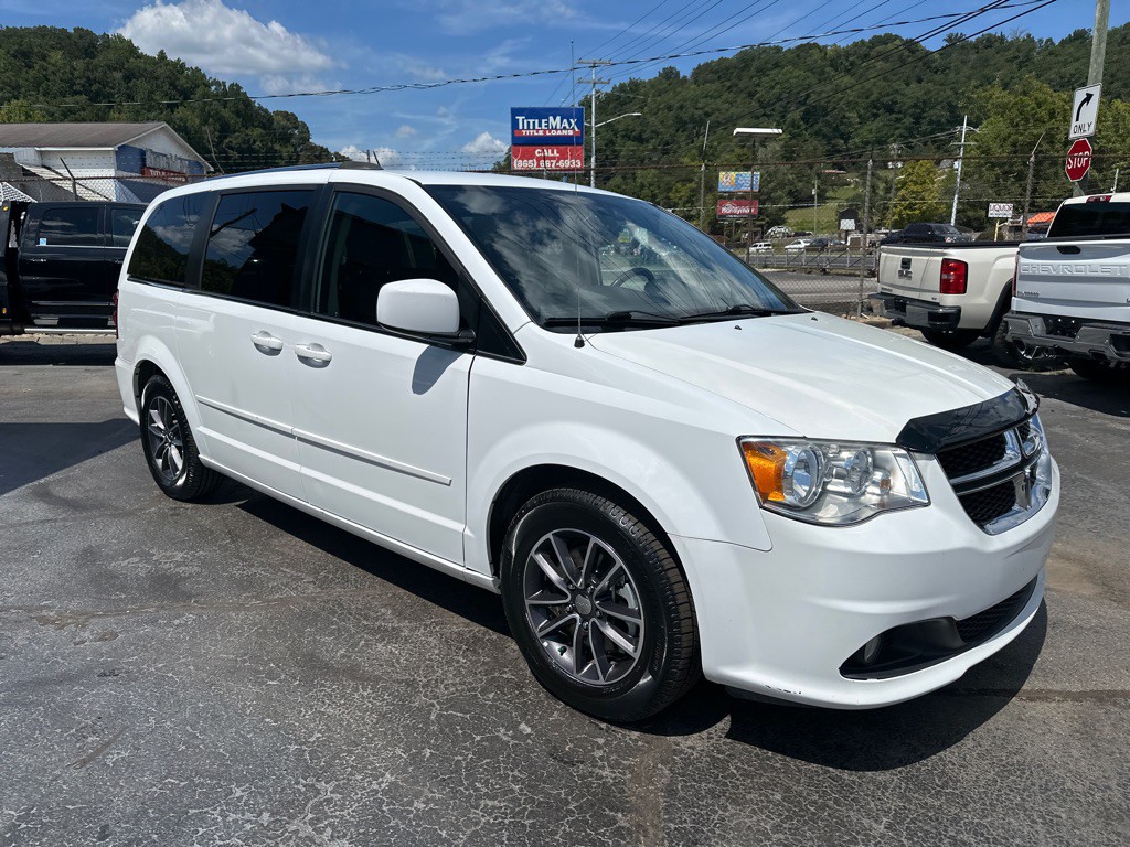 2017 Dodge Grand Caravan Image 4