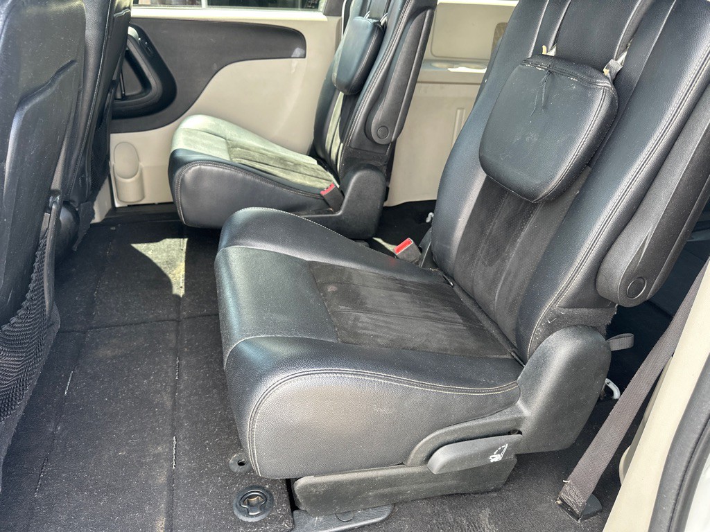 2017 Dodge Grand Caravan Image 12