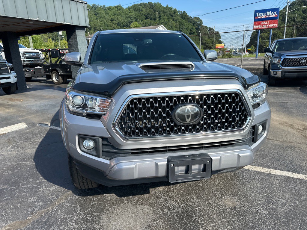 2018 Toyota Tacoma Image 5