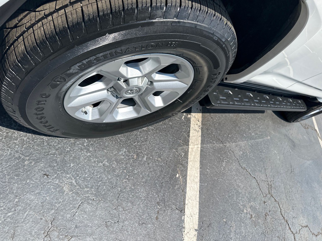 2020 Toyota 4Runner Image 12