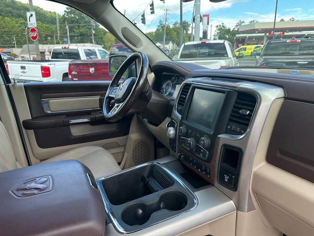 2017 RAM 1500 Image 10