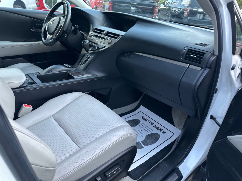 2015 Lexus RX Image 8