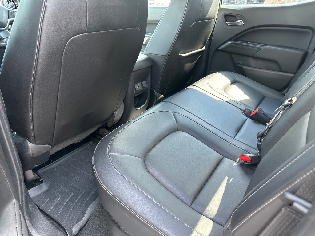 2015 Chevrolet Colorado Image 14