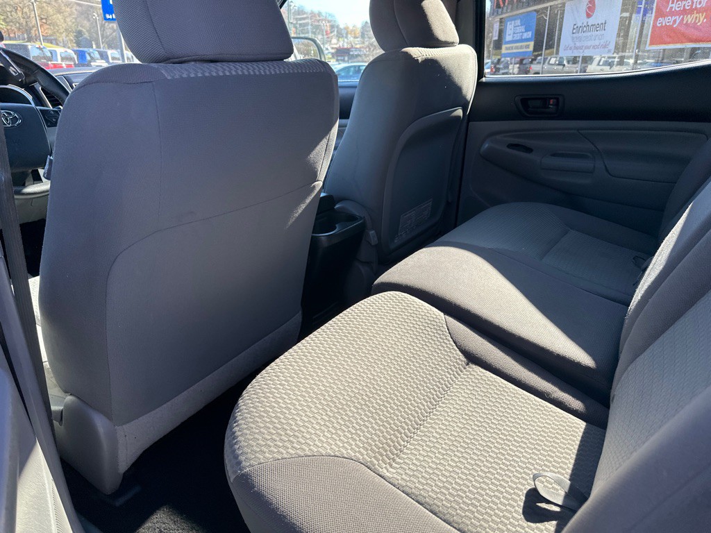 2014 Toyota Tacoma Image 11