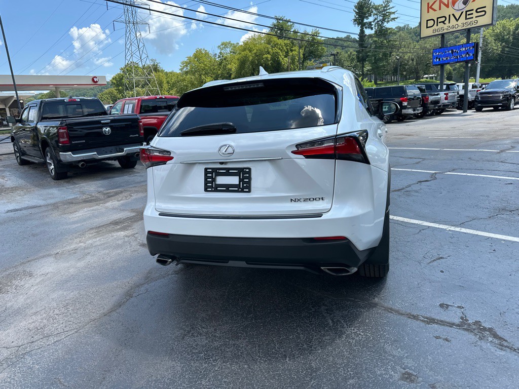 2016 Lexus NX Image 3