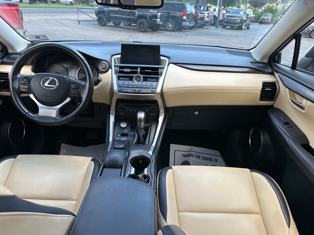 2016 Lexus NX Image 13