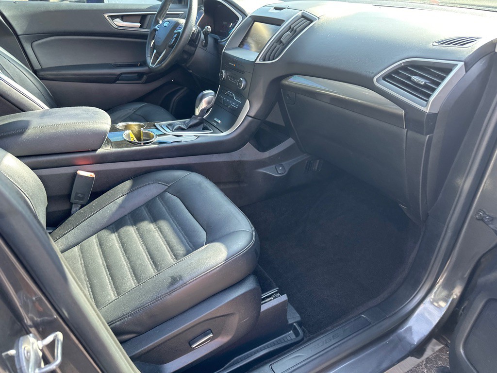 2015 Ford Edge Image 7