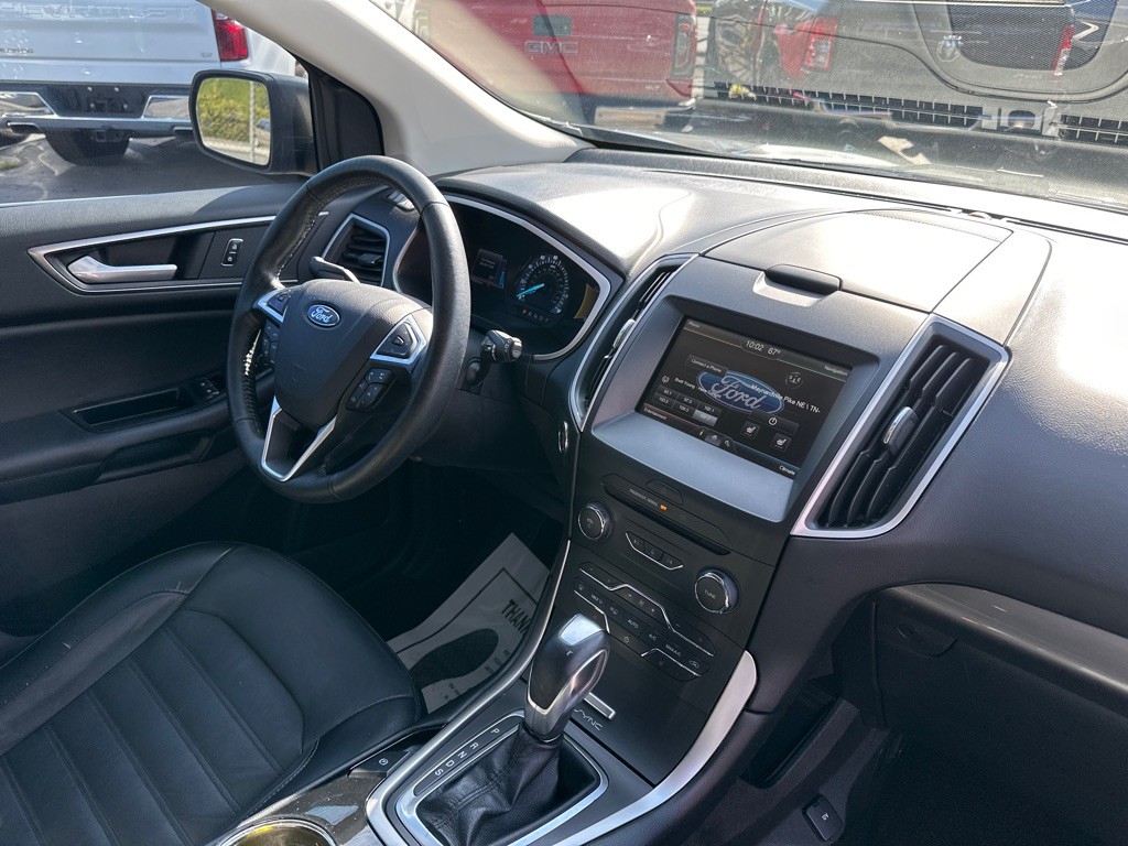 2015 Ford Edge Image 8