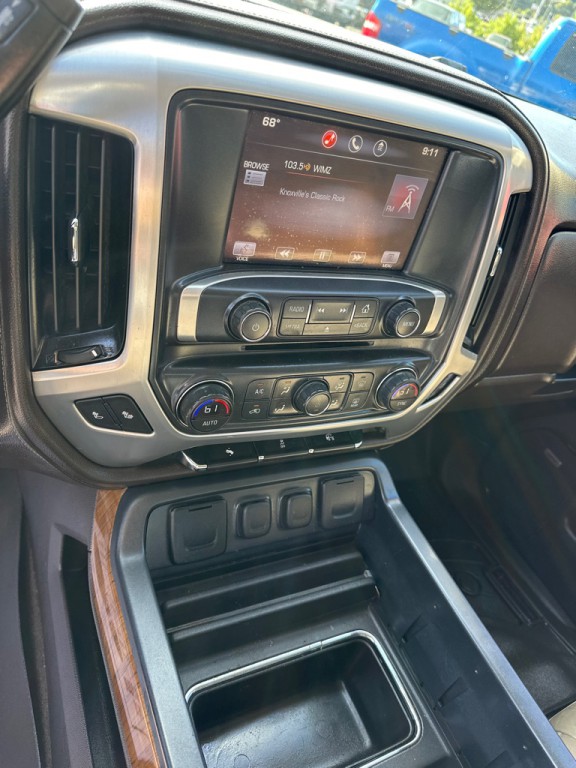 2014 GMC Sierra Image 17