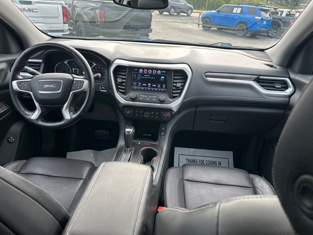 2017 GMC Acadia Image 11
