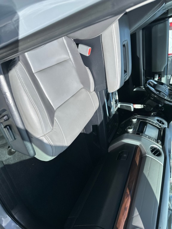 2019 Toyota Tundra Image 8