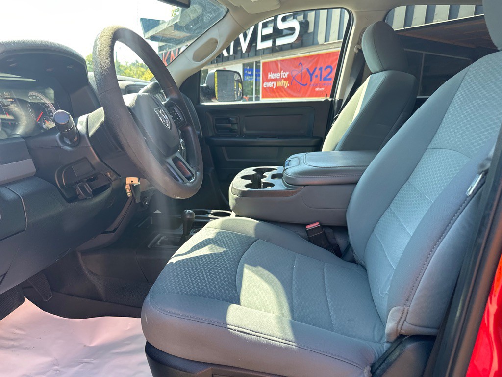 2017 RAM 3500 Image 16