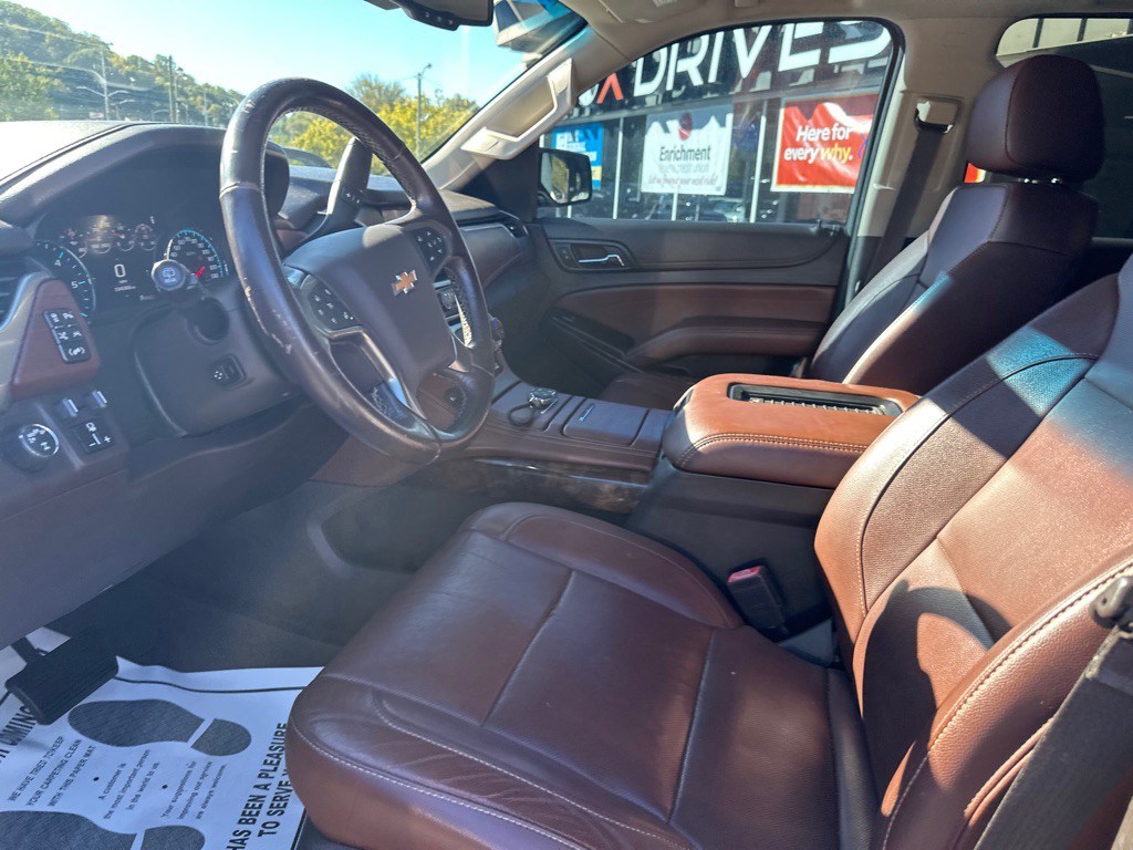 2018 Chevrolet Suburban Image 24