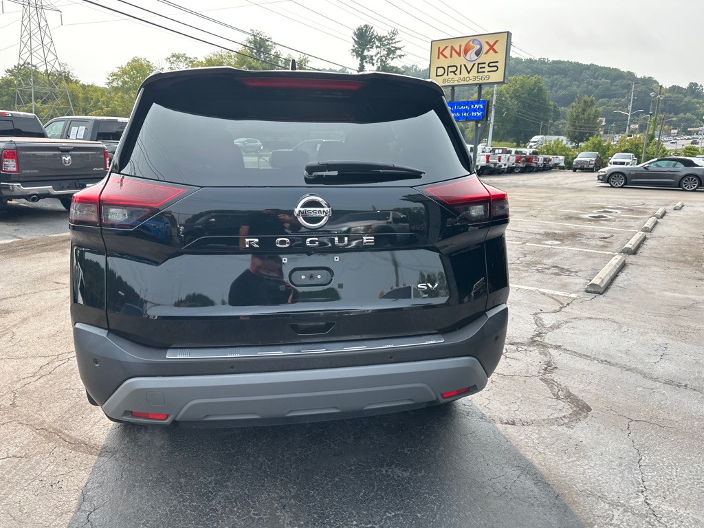 2021 Nissan Rogue Image 3