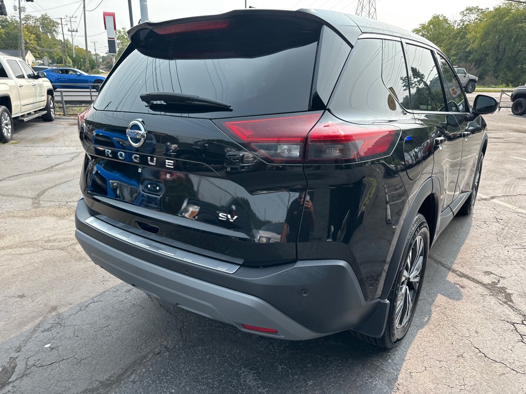 2021 Nissan Rogue Image 4