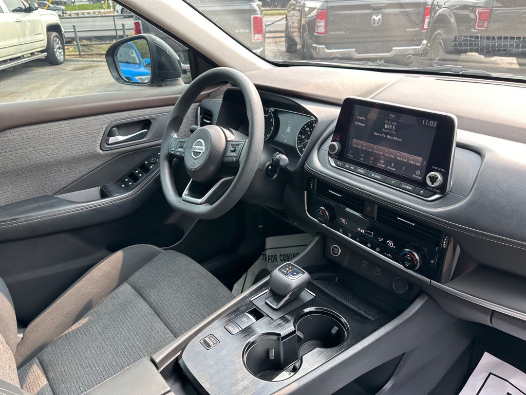2021 Nissan Rogue Image 9