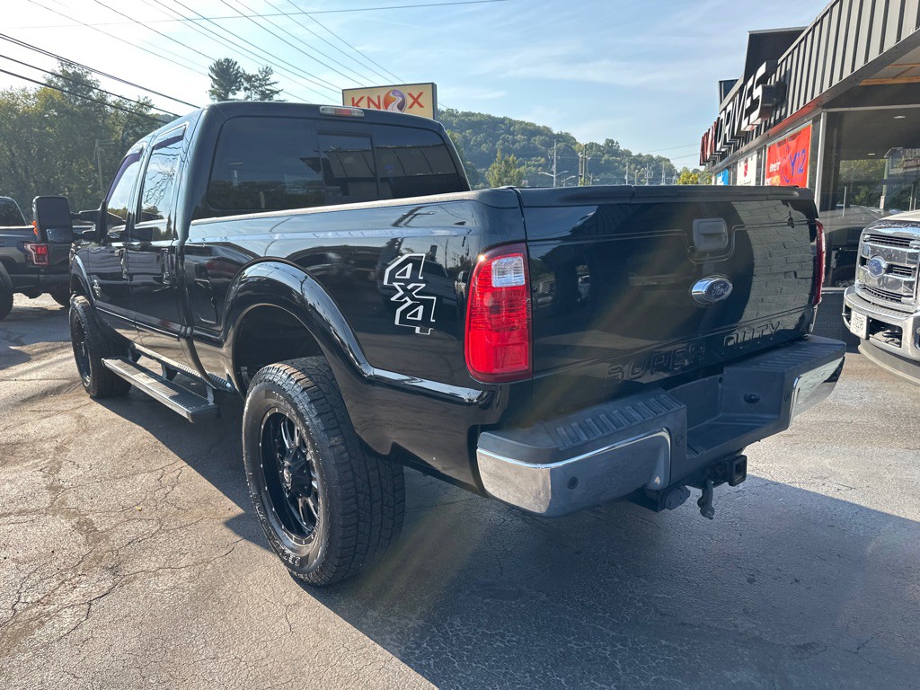 2016 Ford F-250 Image 2