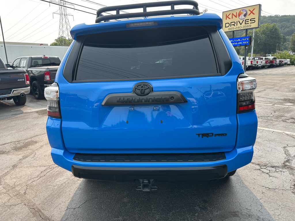 2019 Toyota 4Runner Image 3