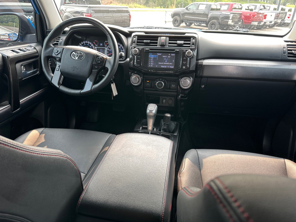 2019 Toyota 4Runner Image 12