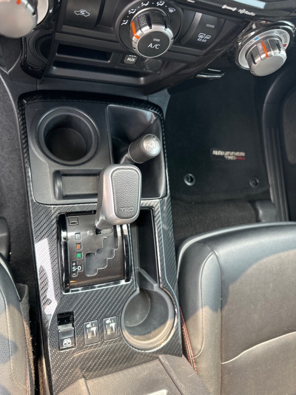 2019 Toyota 4Runner Image 19