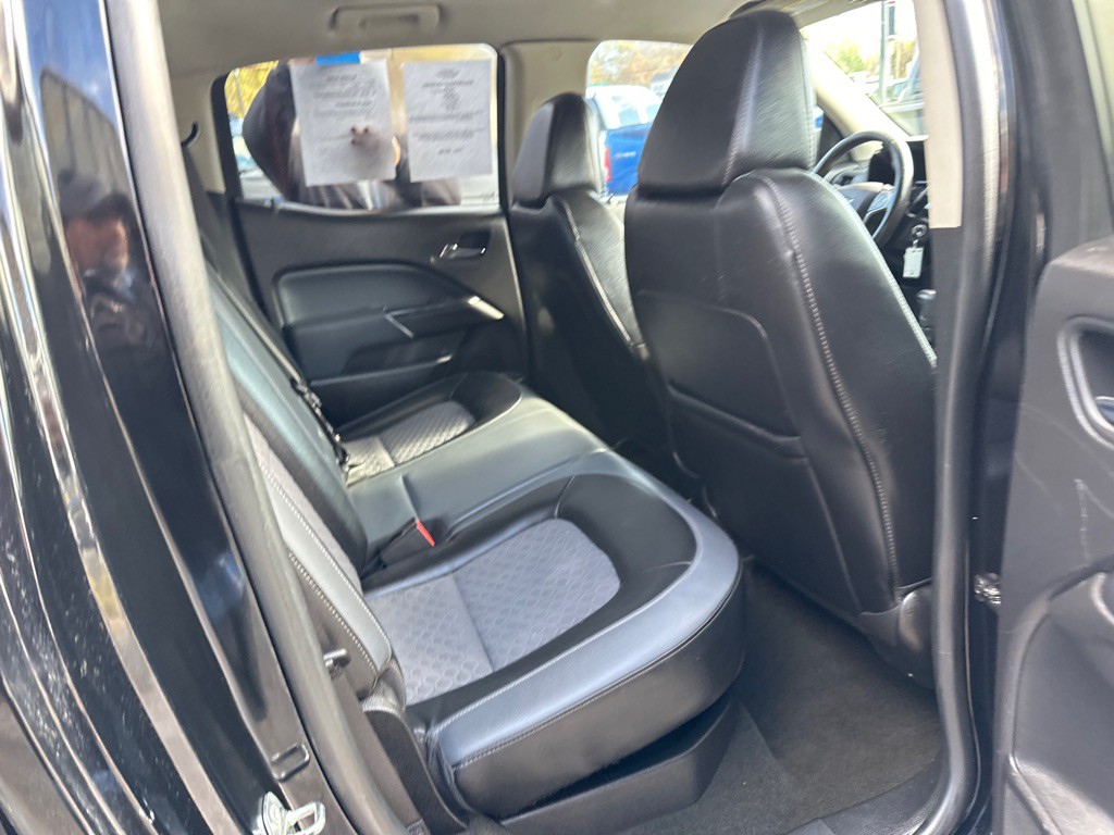 2015 Chevrolet Colorado Image 8