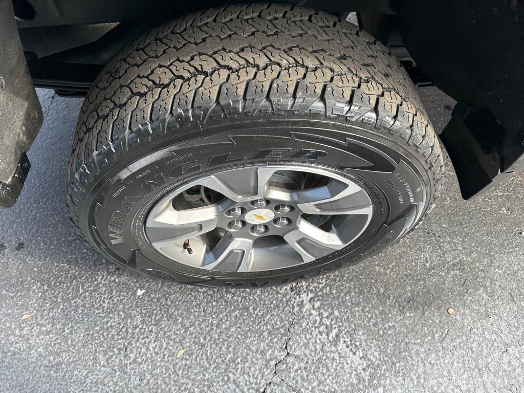 2015 Chevrolet Colorado Image 9