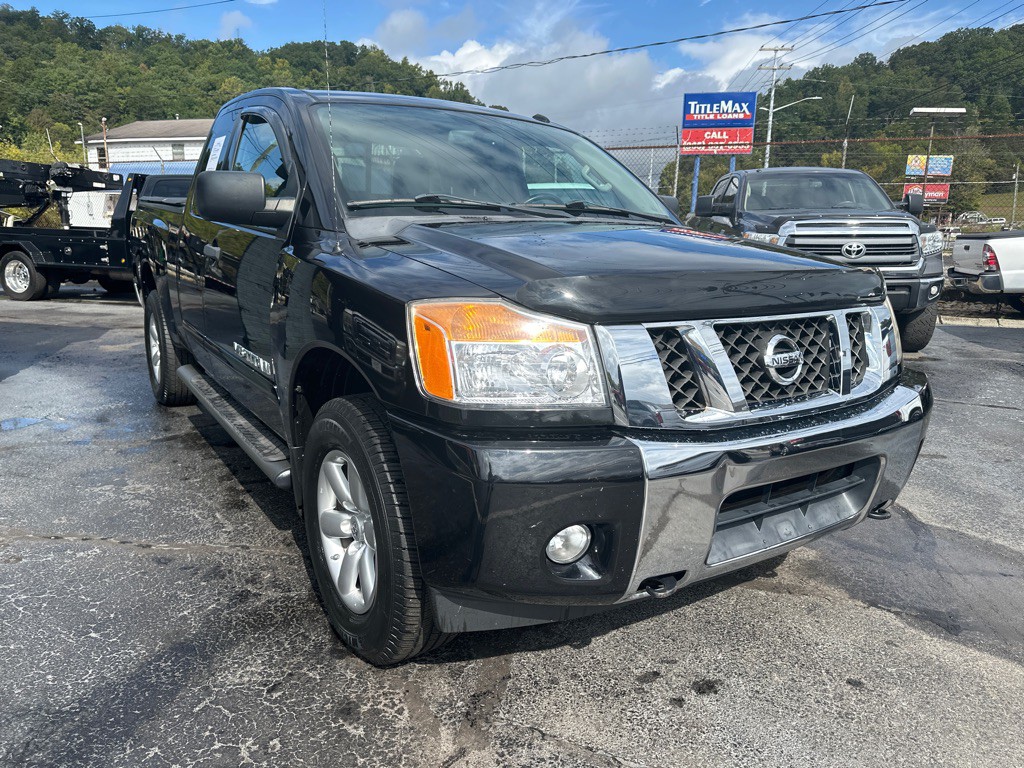2014 Nissan Titan Image 5