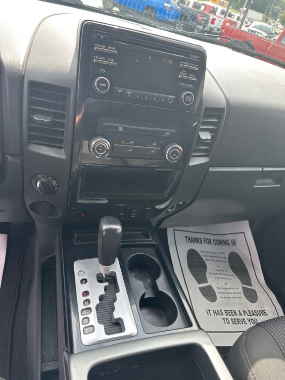 2014 Nissan Titan Image 16