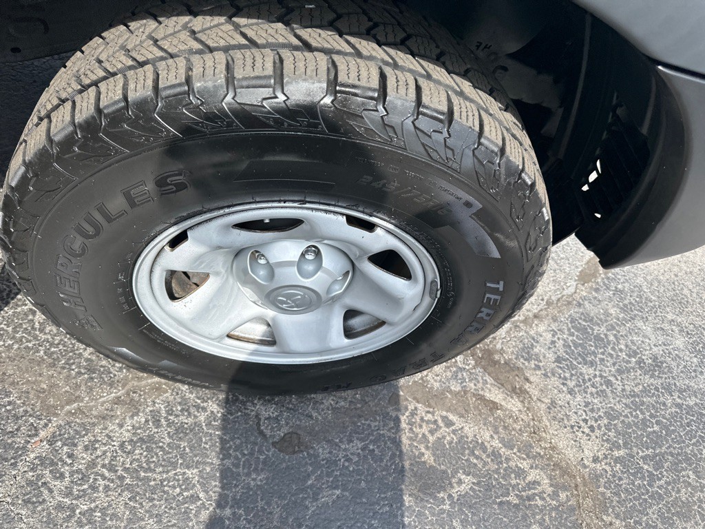 2015 Toyota Tacoma Image 6