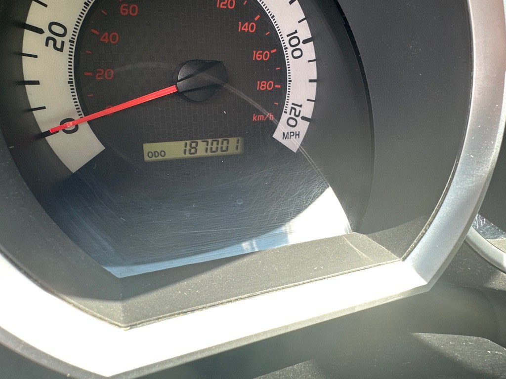 2015 Toyota Tacoma Image 14