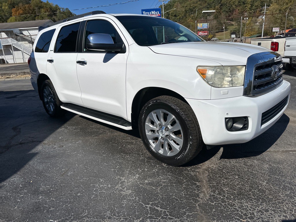2010 Toyota Sequoia Image 4