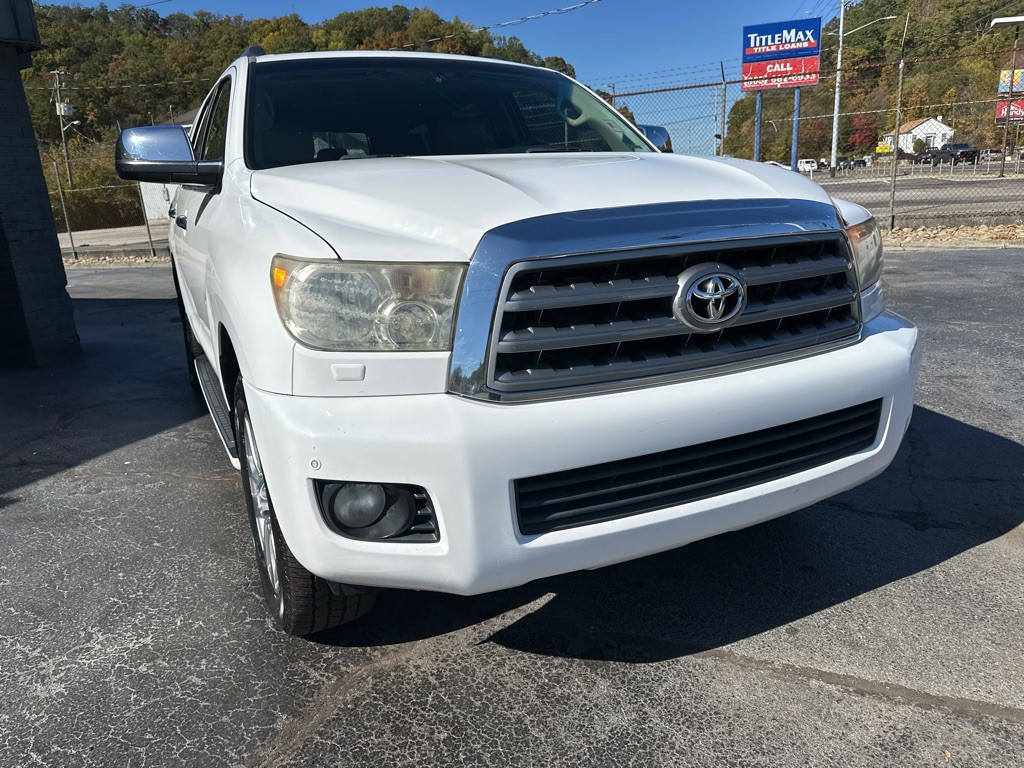 2010 Toyota Sequoia Image 5