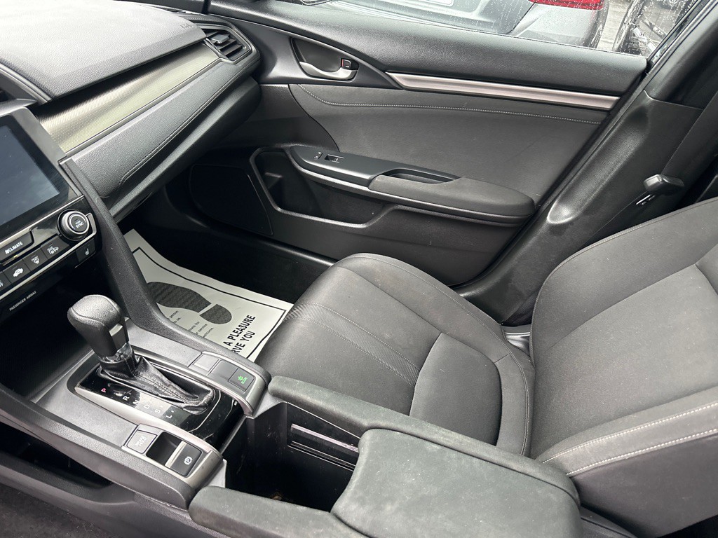 2017 Honda Civic Image 8