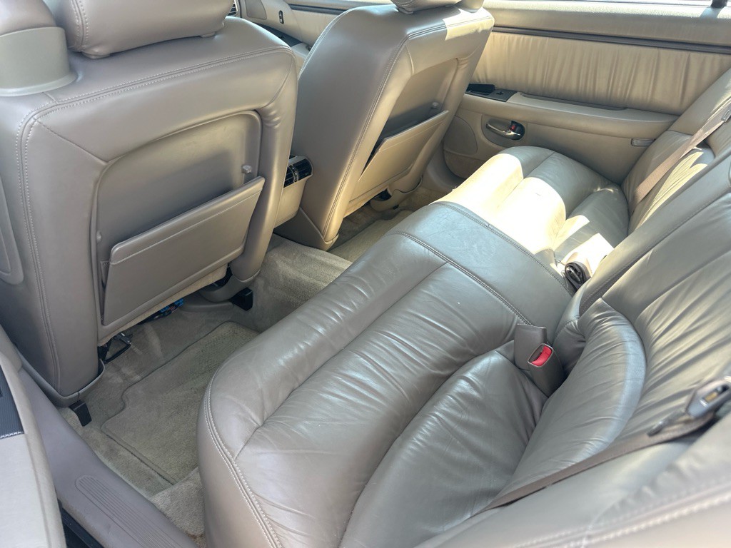 2000 Buick Park Avenue Image 13