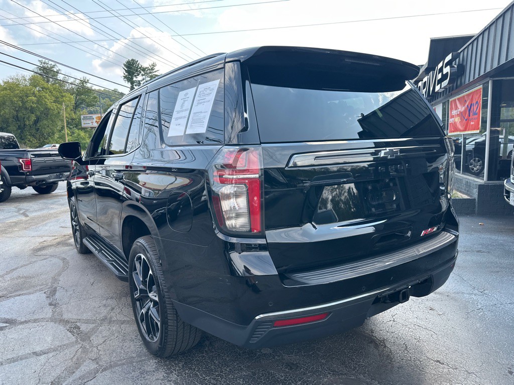 2021 Chevrolet Tahoe Image 2