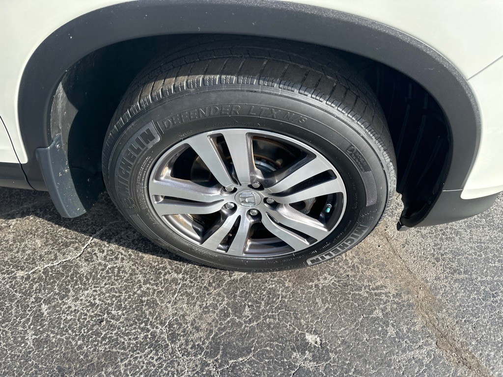 2016 Honda Pilot Image 6