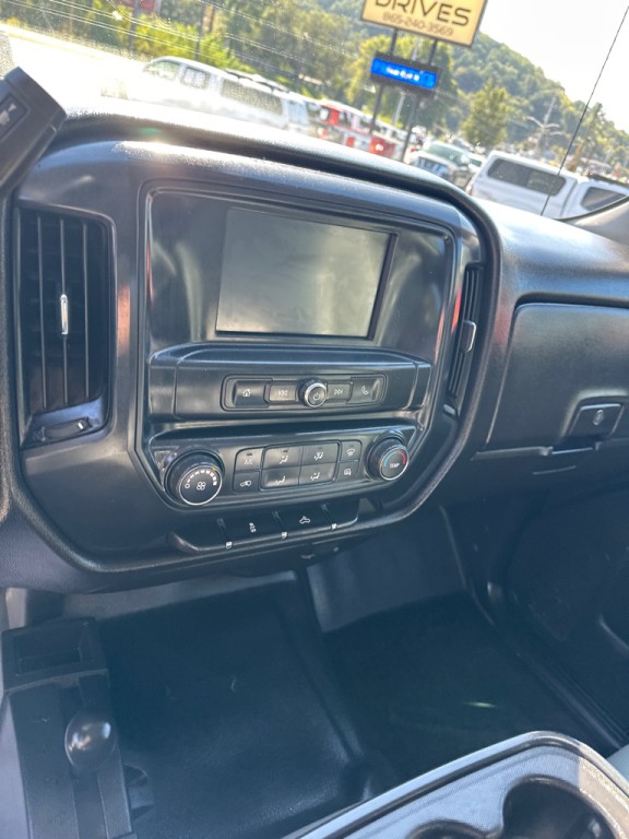 2018 Chevrolet Silverado 1500 Image 14