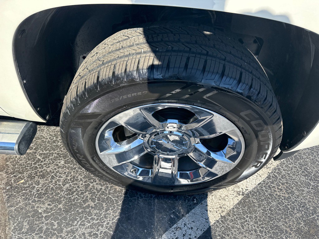 2014 Chevrolet Tahoe Image 6