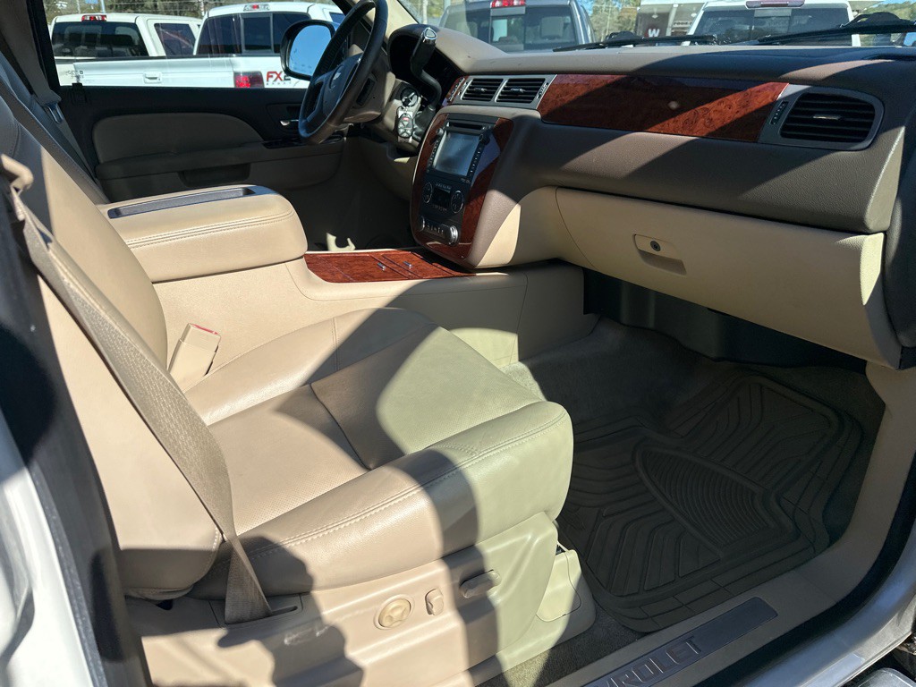 2014 Chevrolet Tahoe Image 7