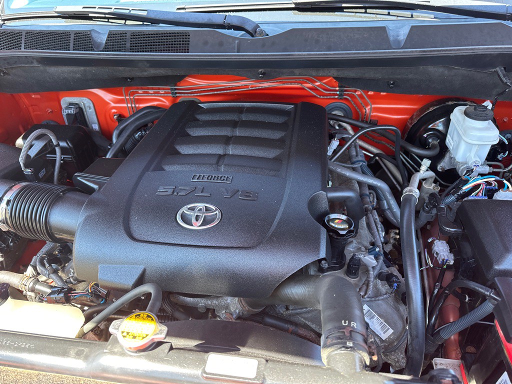 2016 Toyota Tundra Image 20