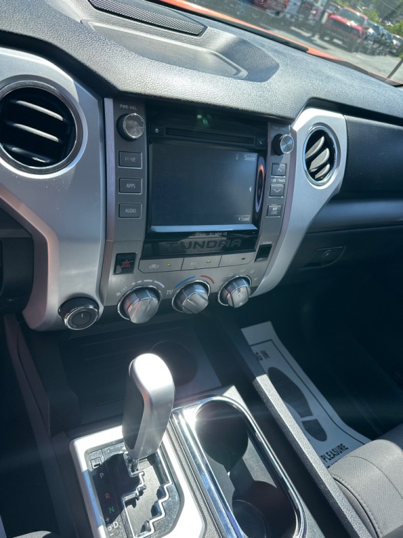 2016 Toyota Tundra Image 14