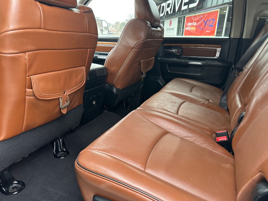 2017 RAM 3500 Image 13