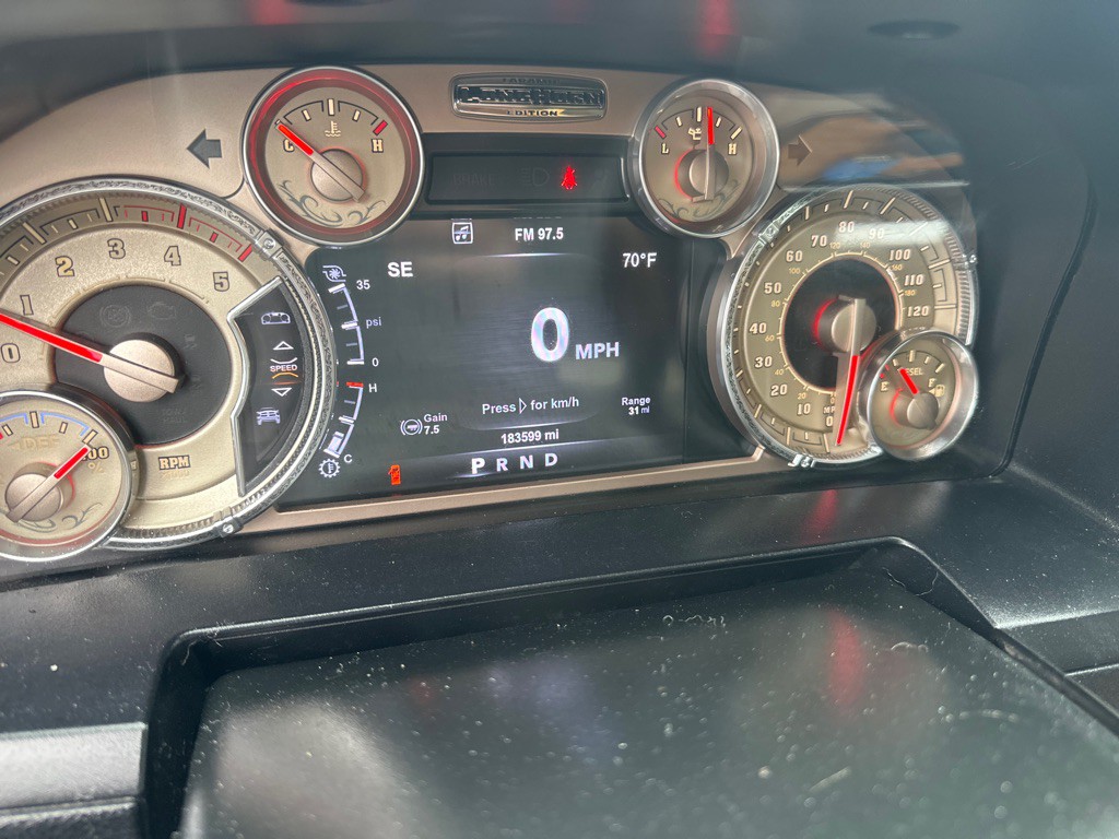 2017 RAM 3500 Image 13