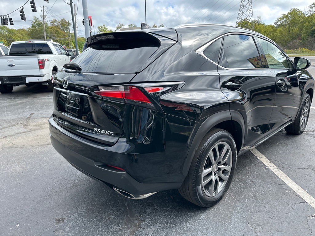 2015 Lexus NX Image 3