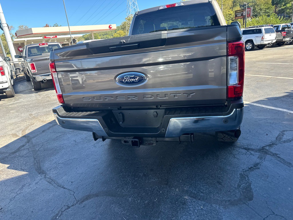 2018 Ford F-250 Image 3