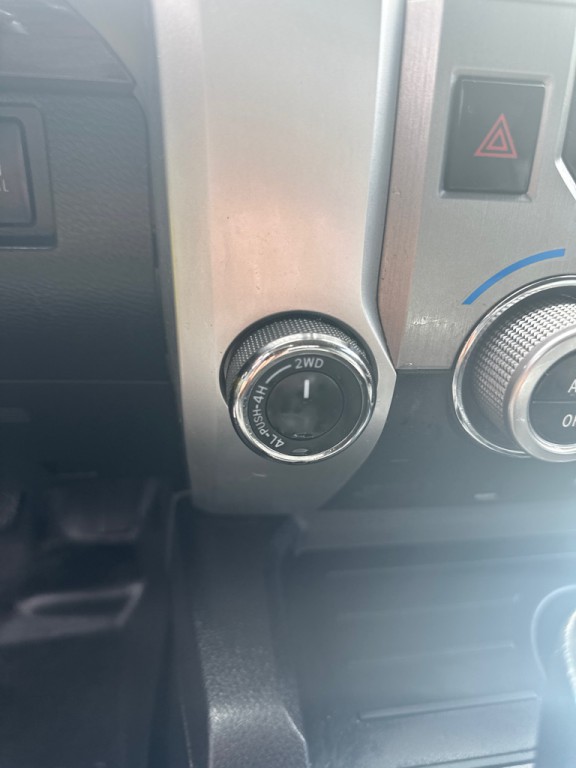 2014 Toyota Tundra Image 17